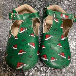"The Grinch" Themed Monkey Feet (3-4Y)